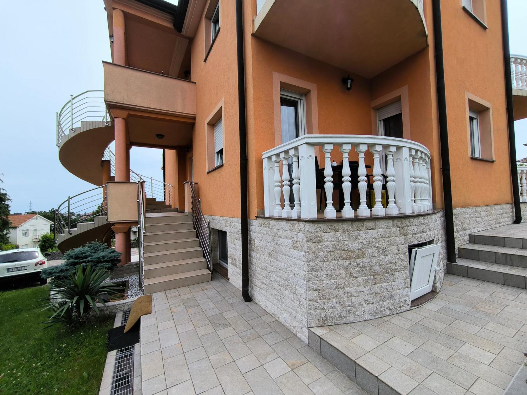 Kvarner Hill Apartment Viskovo Exterior photo
